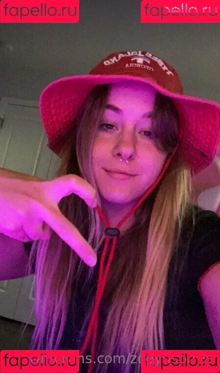 zoeyusofree Onlyfans Photo Gallery 