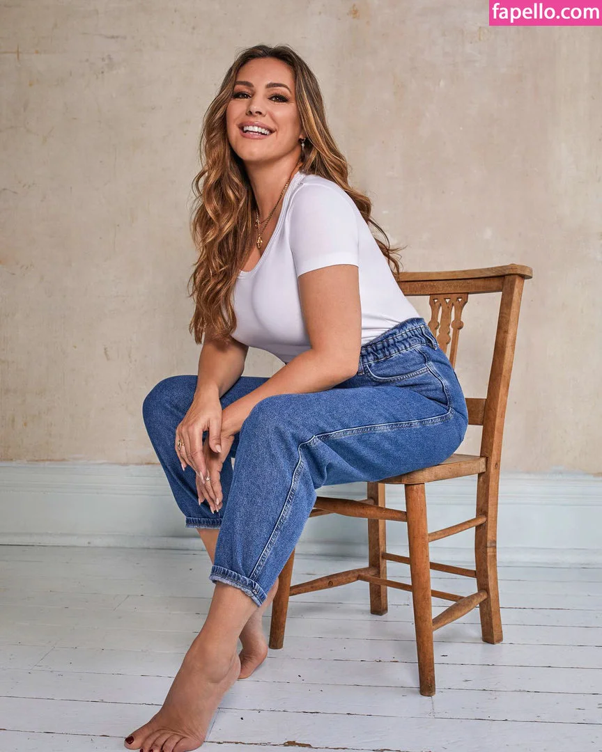 Kelly Brook Onlyfans Photo Gallery 