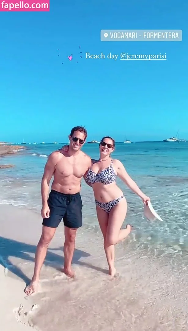 Kelly Brook Onlyfans Photo Gallery 