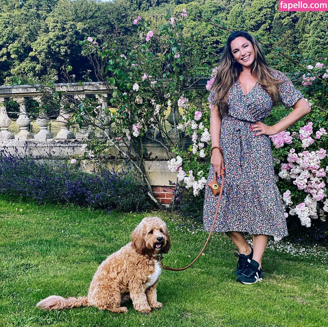 Kelly Brook Onlyfans Photo Gallery 