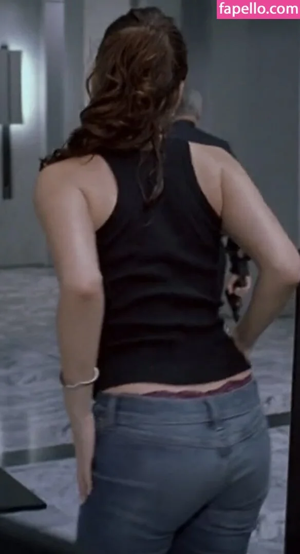 Kelly Brook Onlyfans Photo Gallery 