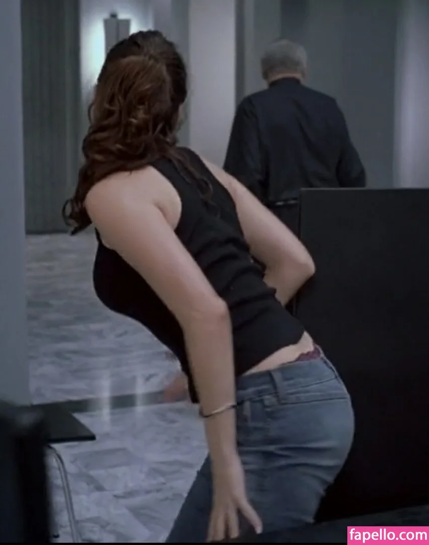 Kelly Brook Onlyfans Photo Gallery 