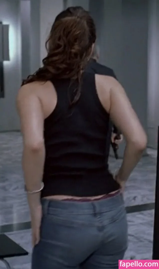 Kelly Brook Onlyfans Photo Gallery 