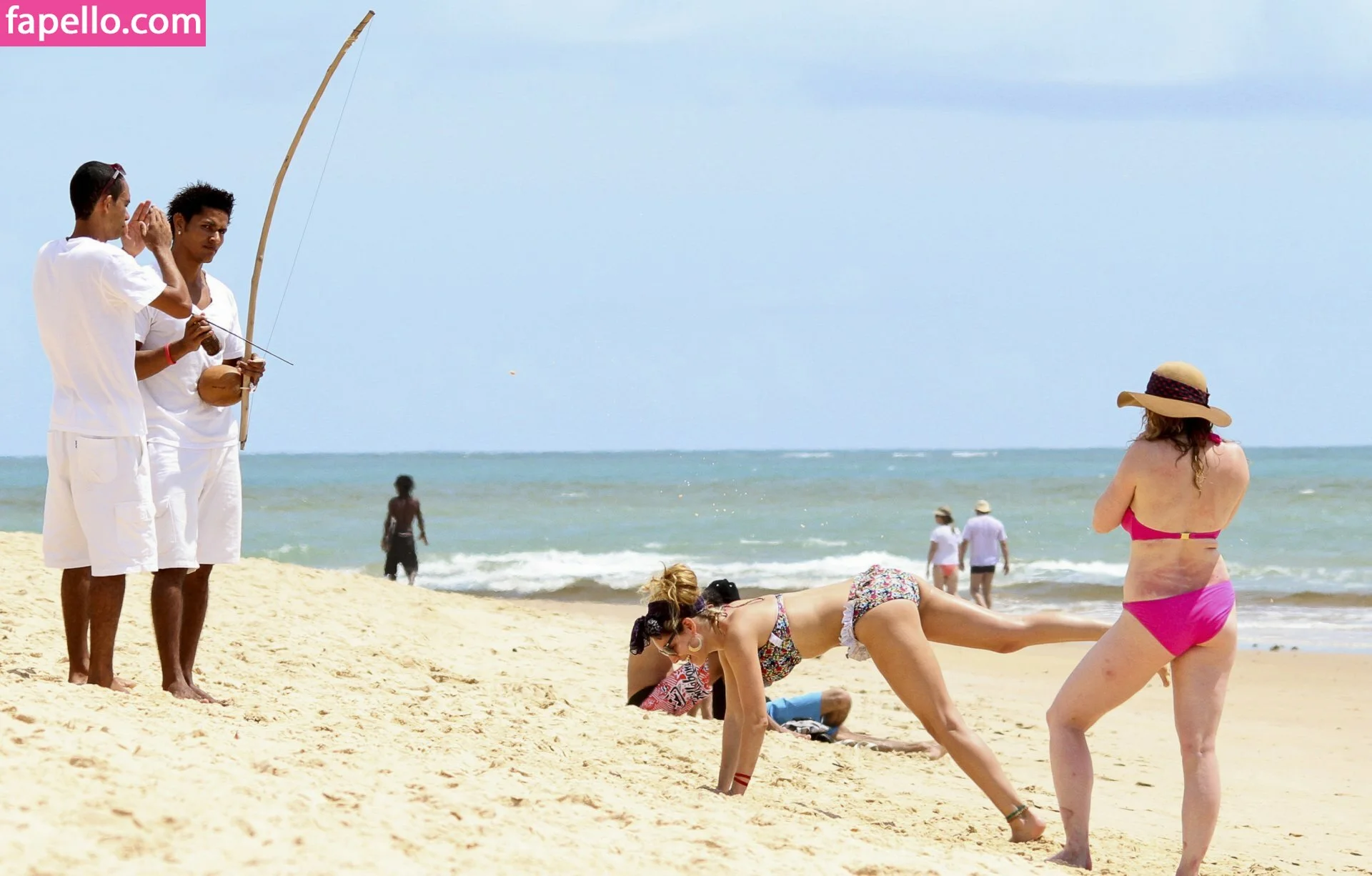 Kelly Brook Onlyfans Photo Gallery 