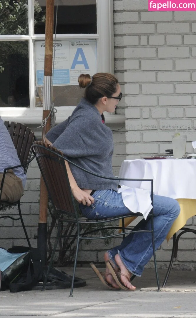 Kelly Brook Onlyfans Photo Gallery 