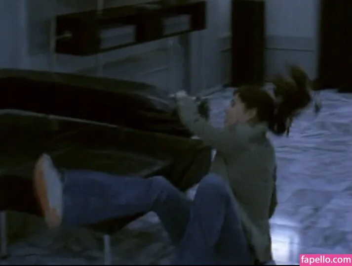 Kelly Brook Onlyfans Photo Gallery 