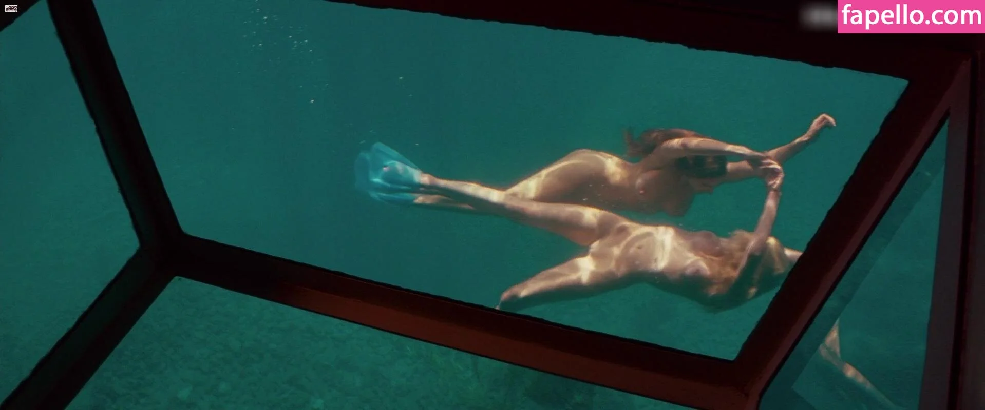 Kelly Brook Onlyfans Photo Gallery 