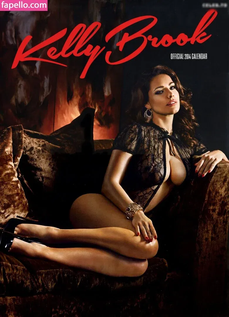 Kelly Brook Onlyfans Photo Gallery 