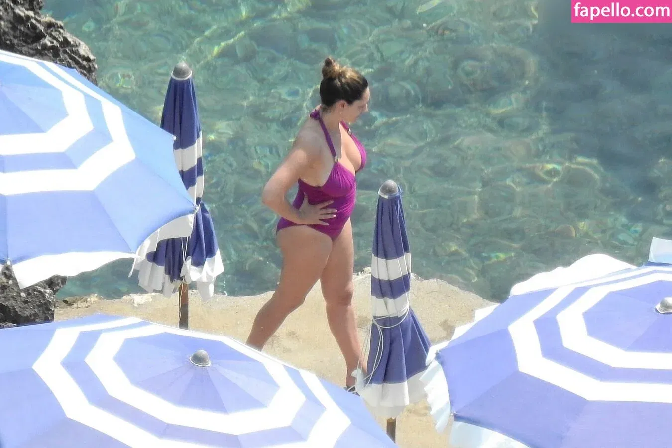 Kelly Brook Onlyfans Photo Gallery 