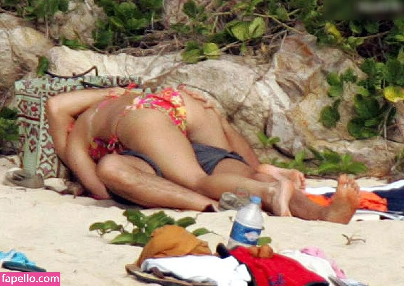 Kelly Brook Onlyfans Photo Gallery 