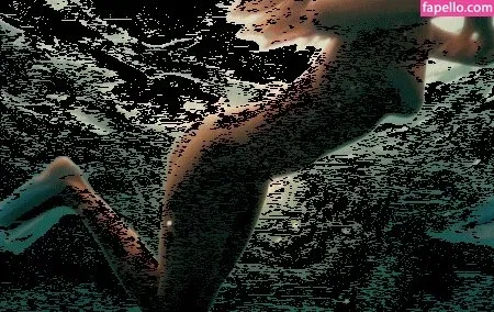 Kelly Brook Onlyfans Photo Gallery 