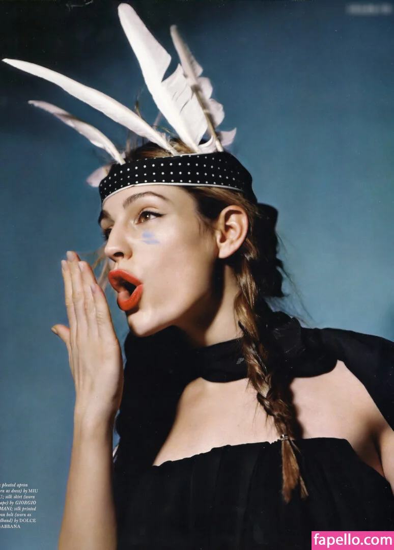 Kelly Brook Onlyfans Photo Gallery 