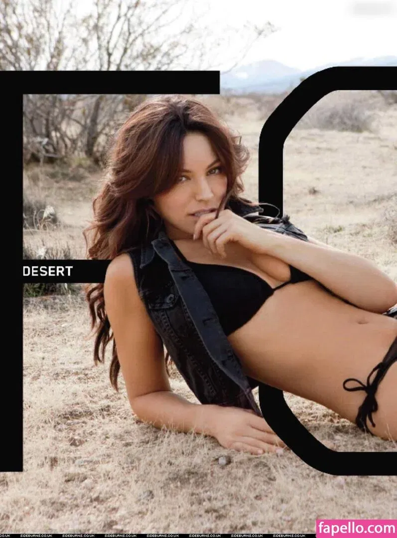 Kelly Brook Onlyfans Photo Gallery 