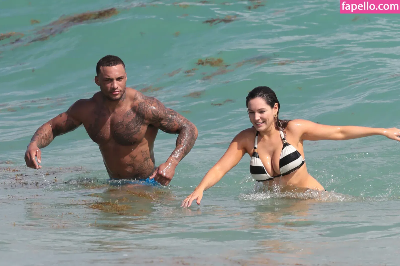 Kelly Brook Onlyfans Photo Gallery 