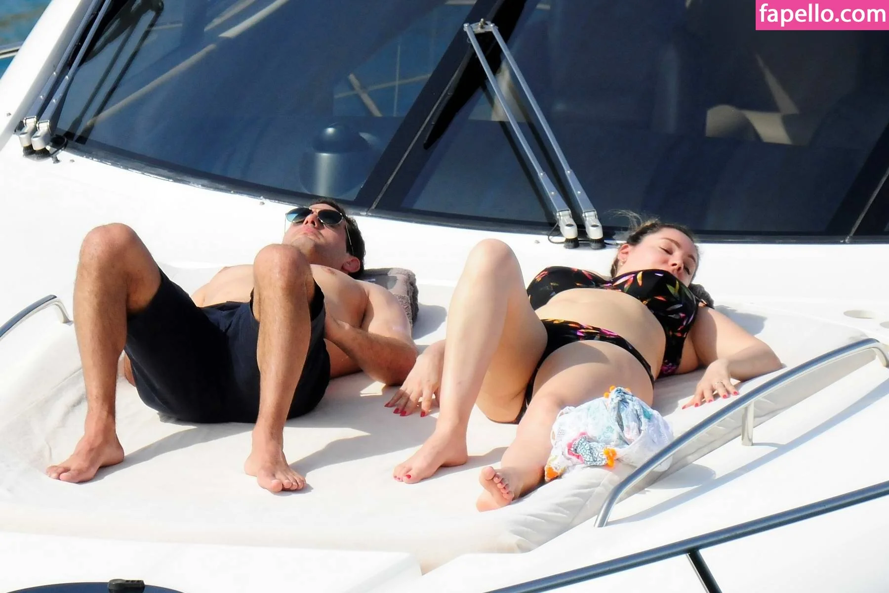 Kelly Brook Onlyfans Photo Gallery 