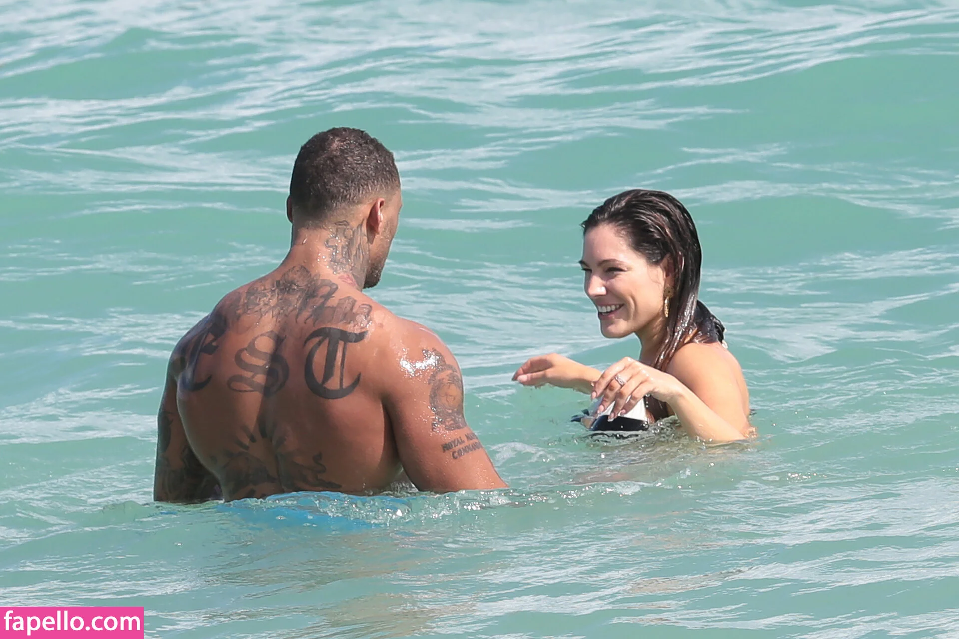 Kelly Brook Onlyfans Photo Gallery 