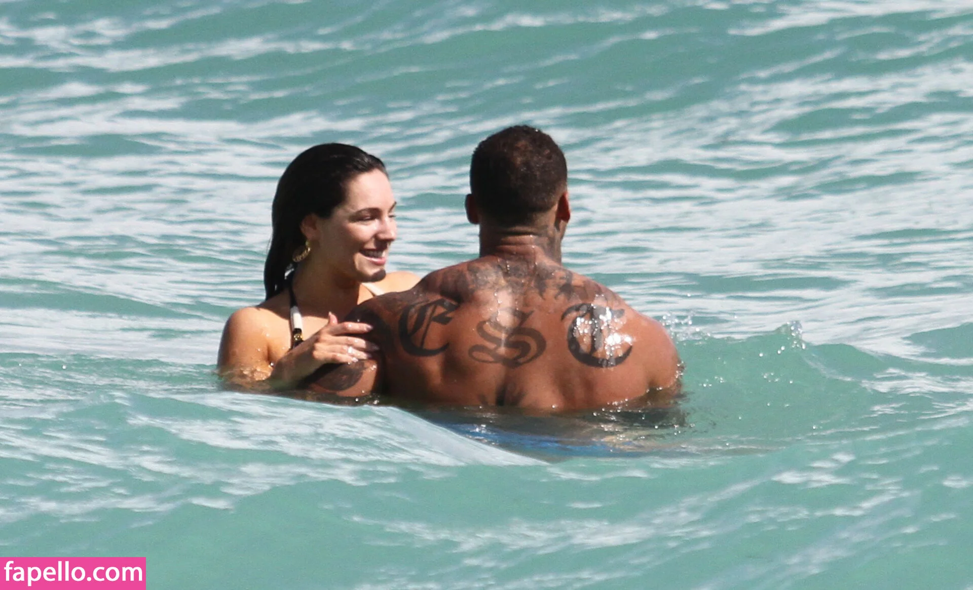 Kelly Brook Onlyfans Photo Gallery 