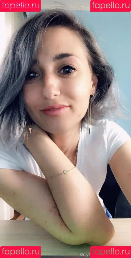 aneshereforu Onlyfans Photo Gallery 