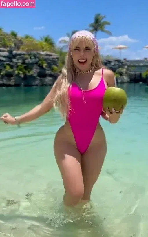 Alemia Rojas Onlyfans Photo Gallery 