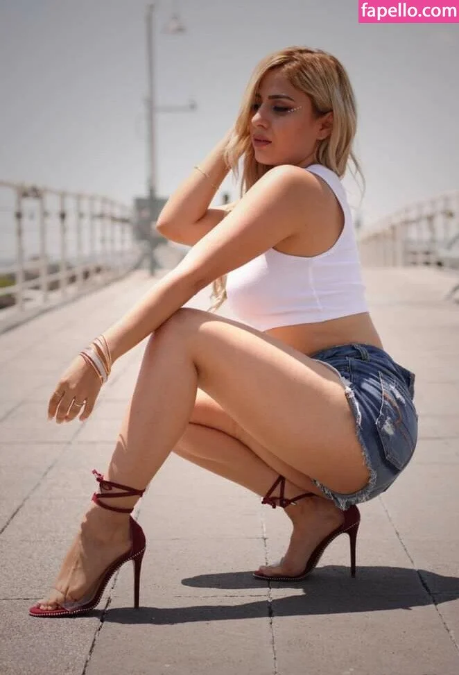 Alemia Rojas Onlyfans Photo Gallery 