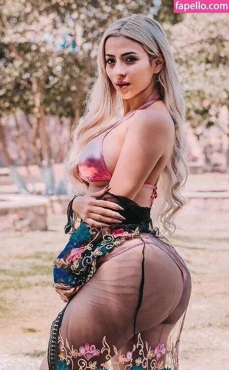 Alemia Rojas Onlyfans Photo Gallery 