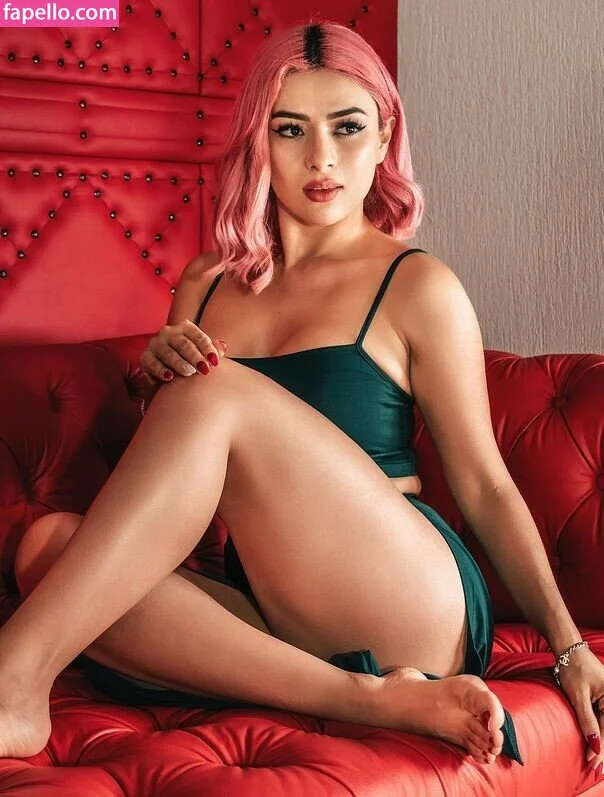 Alemia Rojas Onlyfans Photo Gallery 