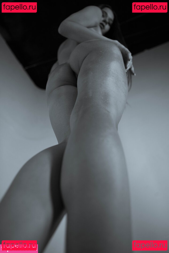 Kecy Hill Nude Onlyfans Photo 7