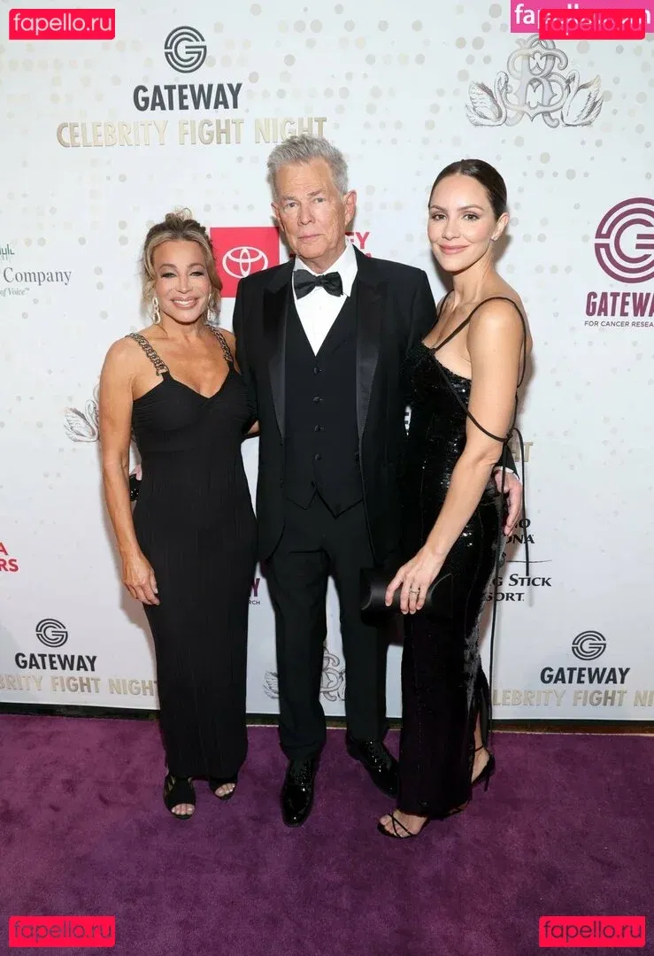 Katharine McPhee Onlyfans Photo Gallery 