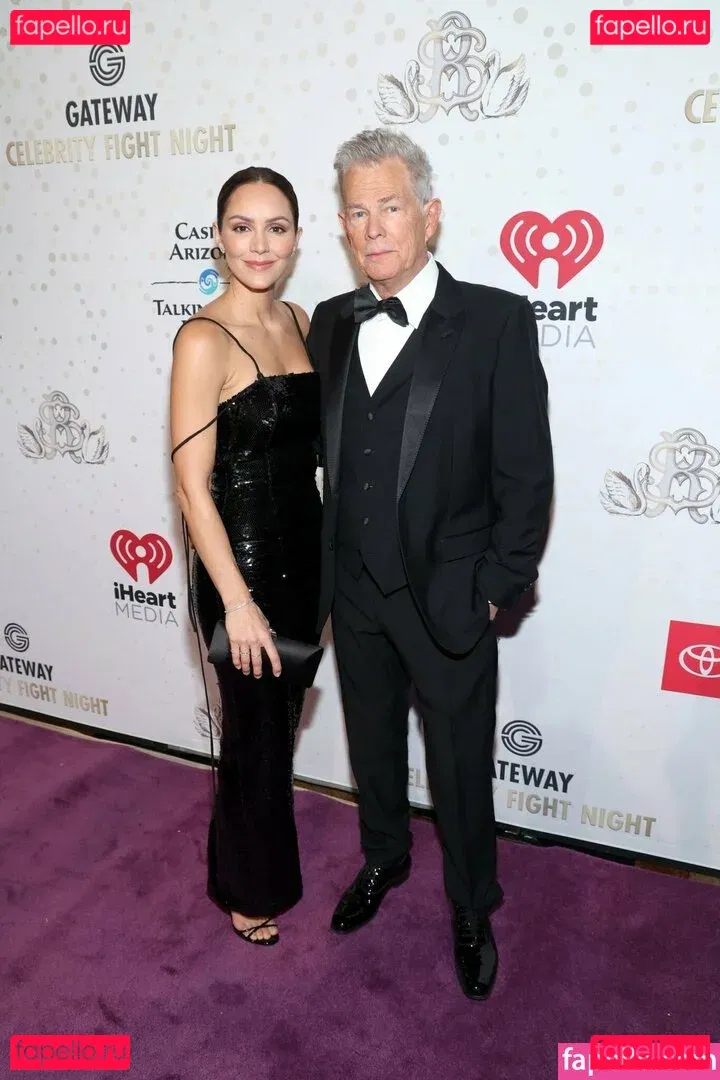 Katharine McPhee Onlyfans Photo Gallery 