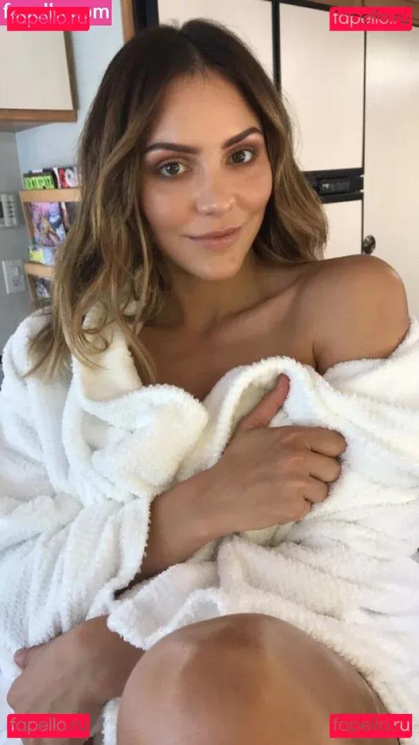 Katharine McPhee Onlyfans Photo Gallery 