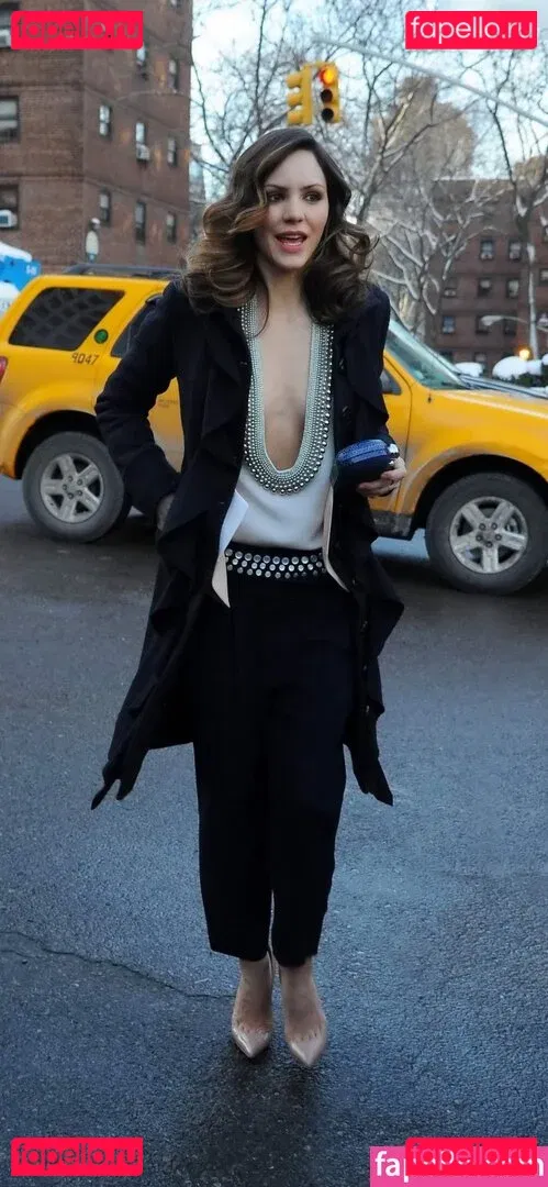 Katharine McPhee Onlyfans Photo Gallery 