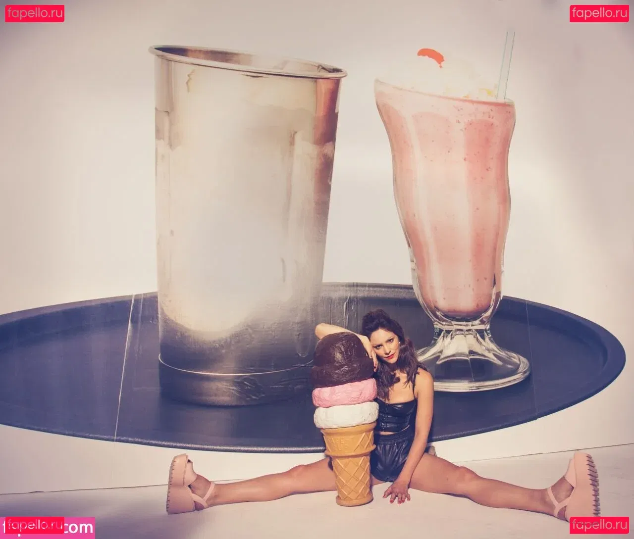 Katharine McPhee Onlyfans Photo Gallery 