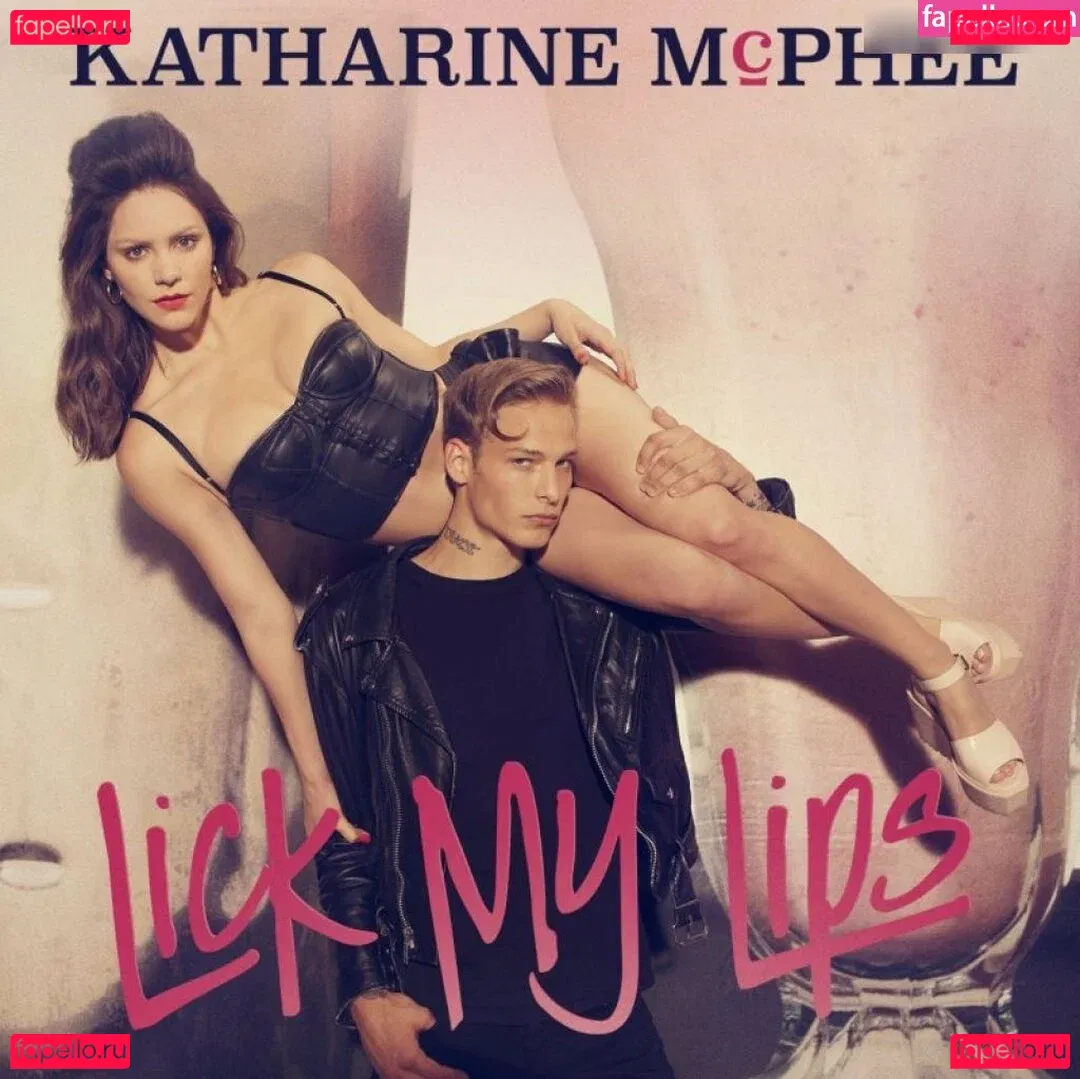 Katharine McPhee Onlyfans Photo Gallery 