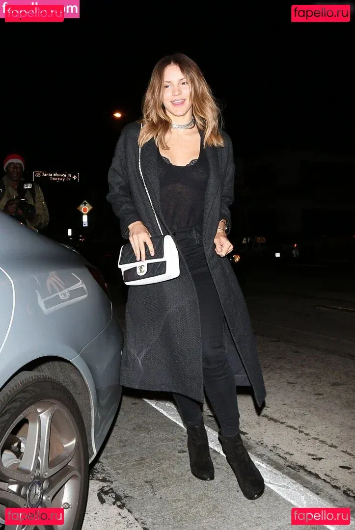 Katharine McPhee Onlyfans Photo Gallery 