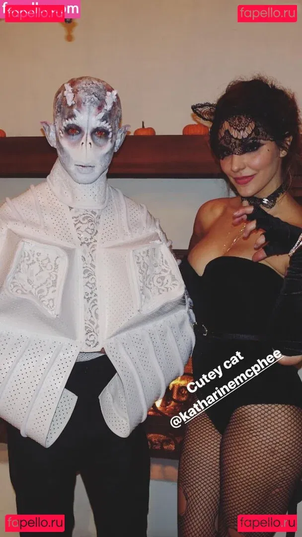 Katharine McPhee Onlyfans Photo Gallery 