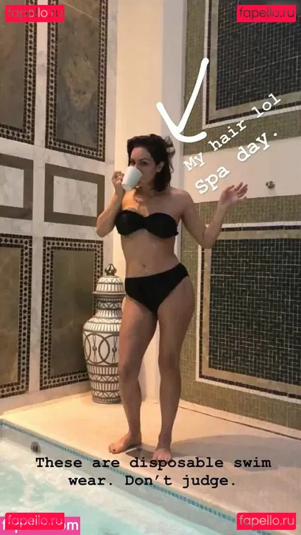 Katharine McPhee Onlyfans Photo Gallery 