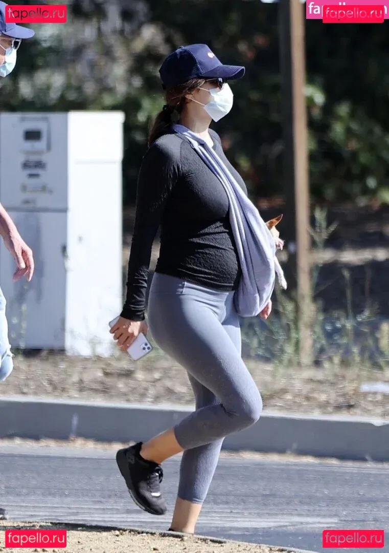 Katharine McPhee Onlyfans Photo Gallery 