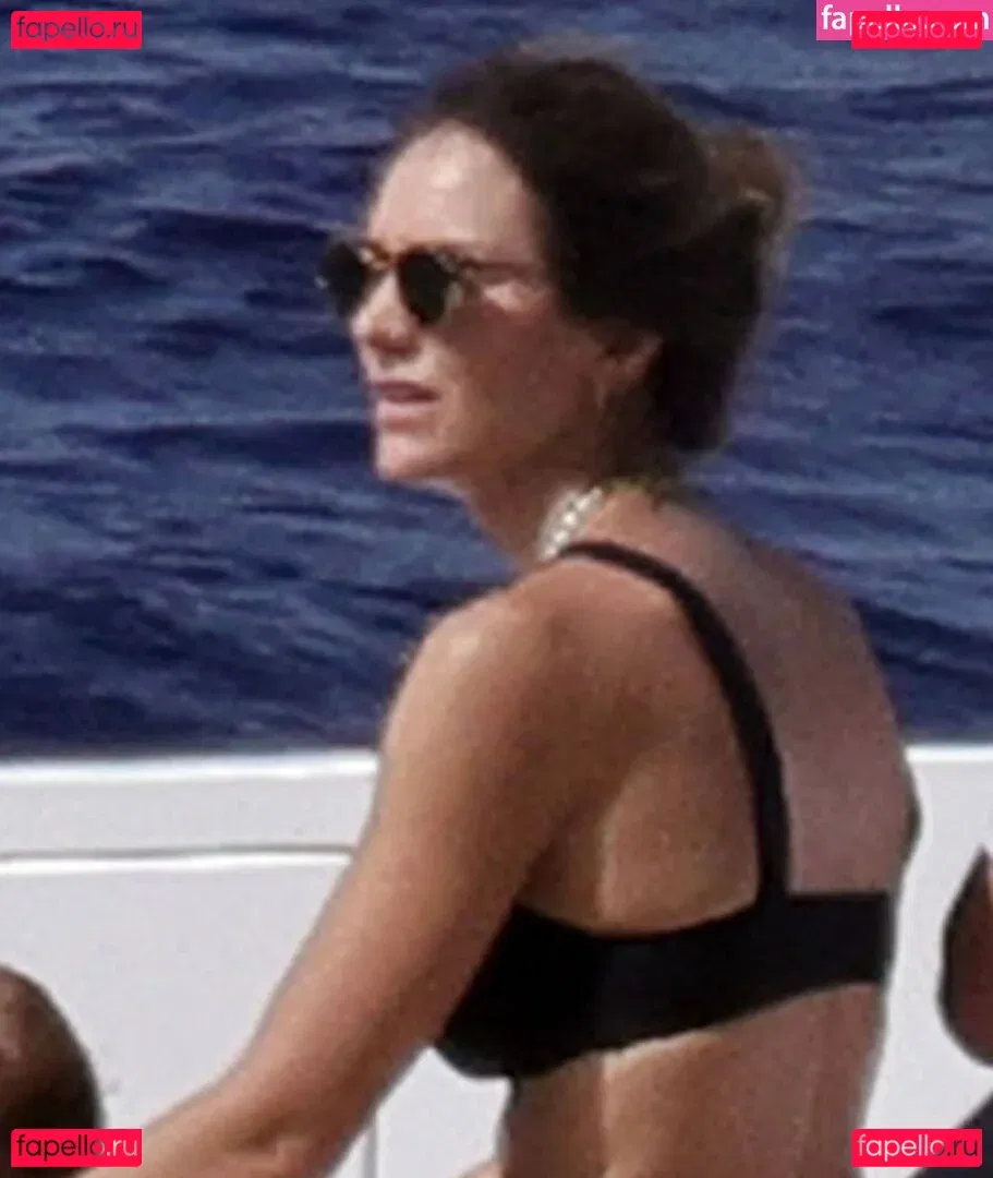 Katharine McPhee Onlyfans Photo Gallery 