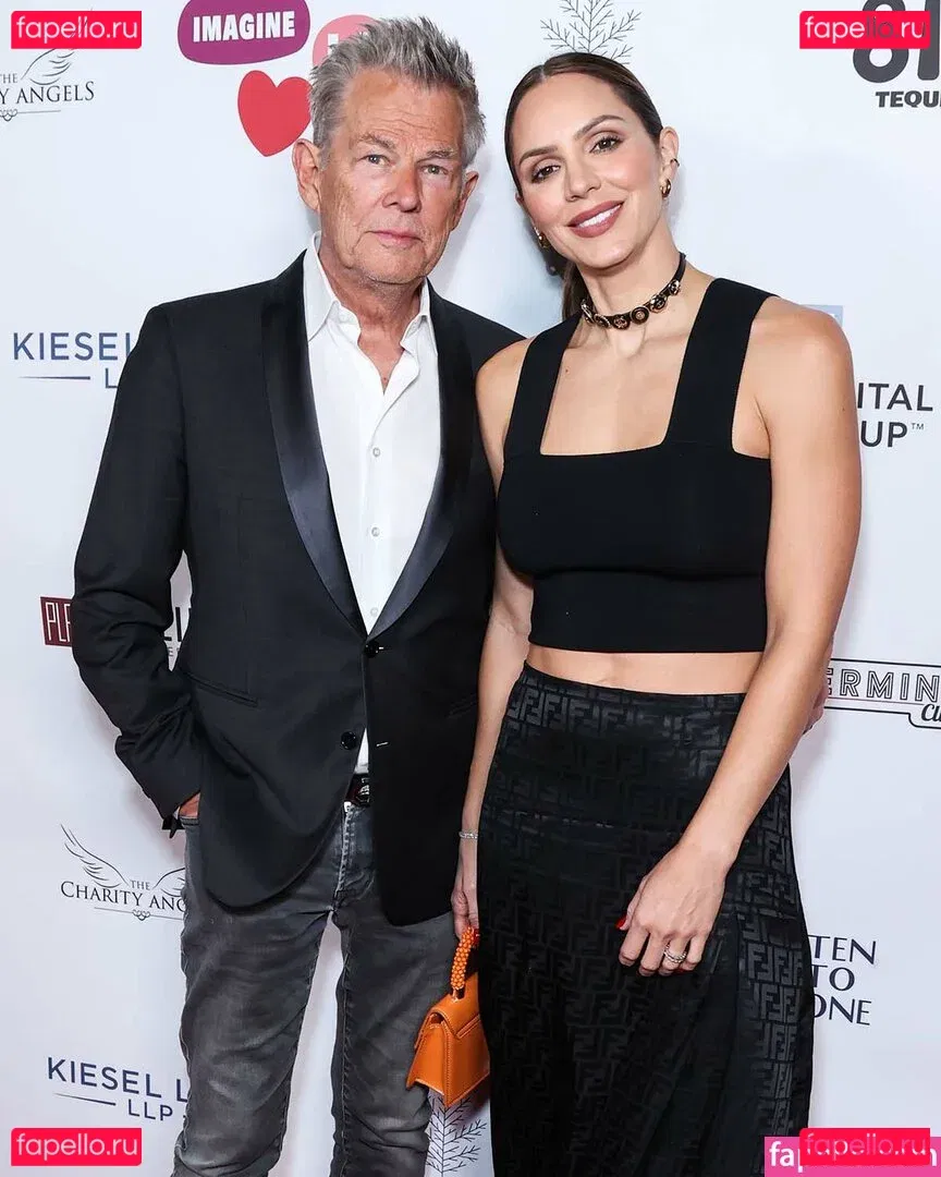 Katharine McPhee Onlyfans Photo Gallery 