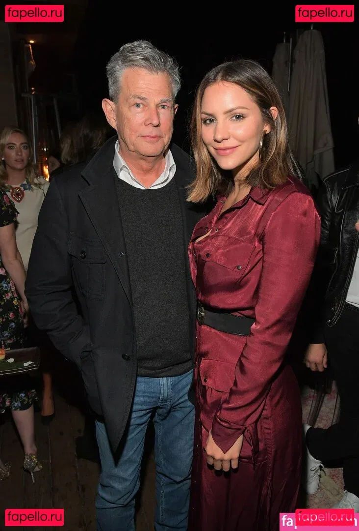 Katharine McPhee Onlyfans Photo Gallery 