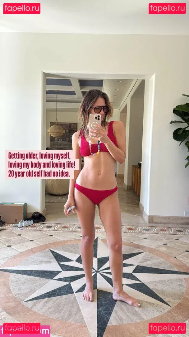 Katharine McPhee Onlyfans Photo Gallery 