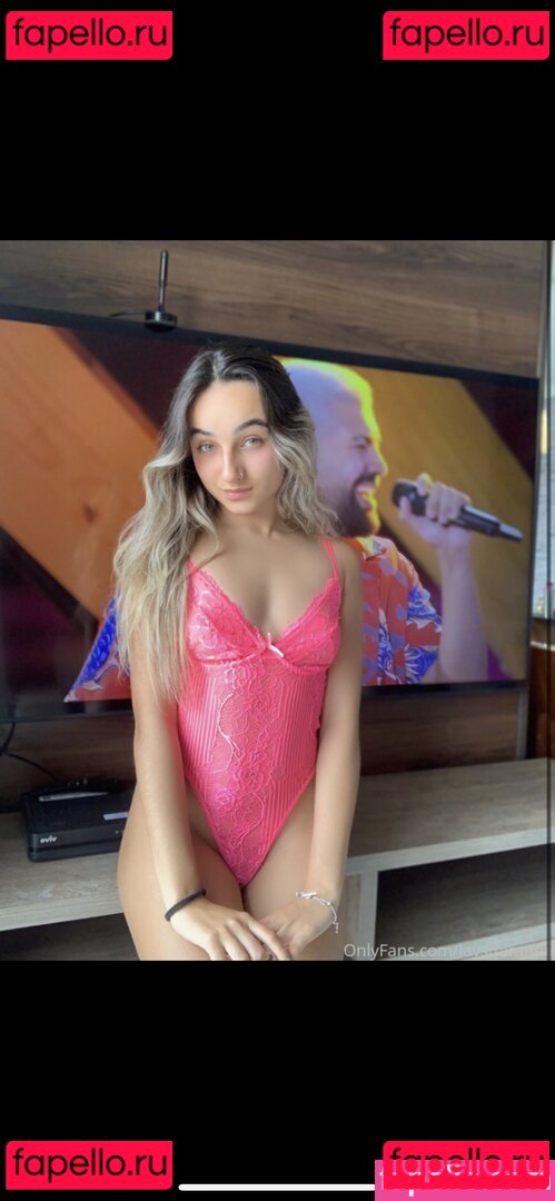 Lavinia Miranda Nude Onlyfans Photo 5