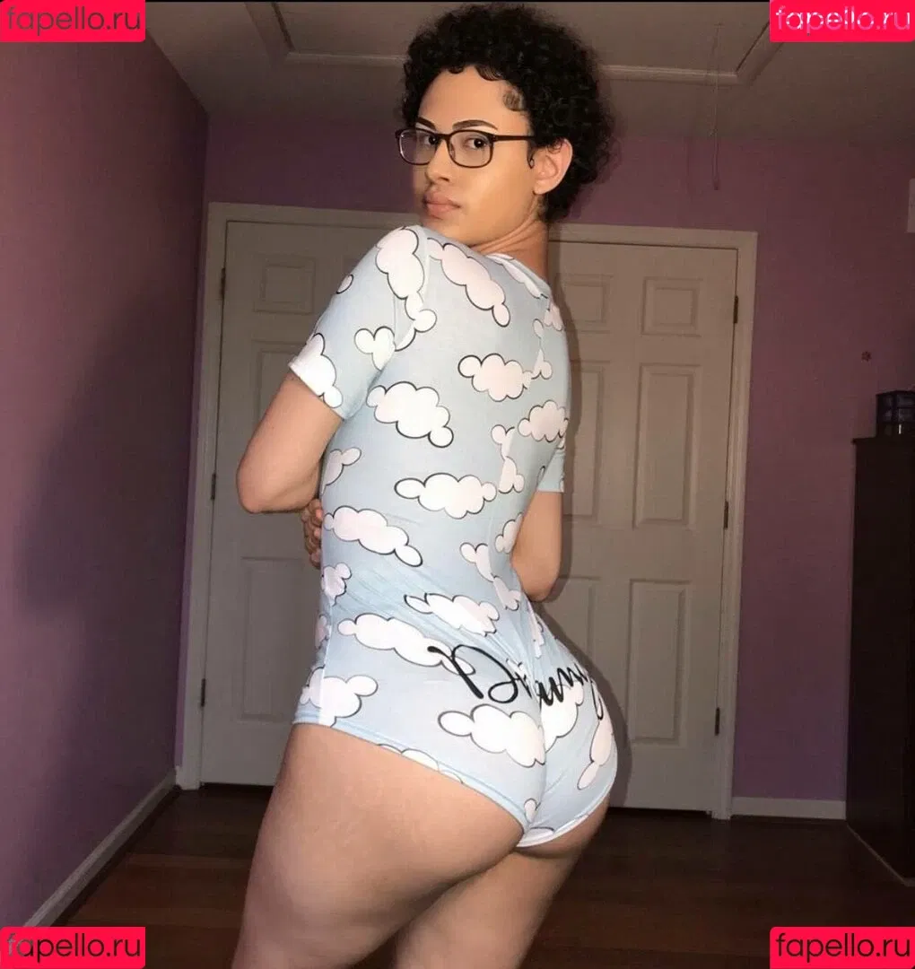 Thick Diamond Onlyfans Photo Gallery 