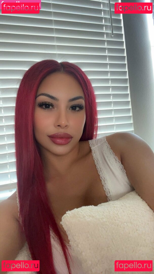shaarebaare Nude Onlyfans Photo 5