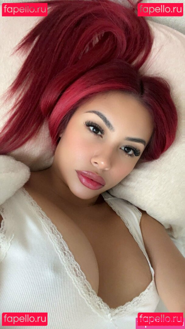 shaarebaare Nude Onlyfans Photo 3