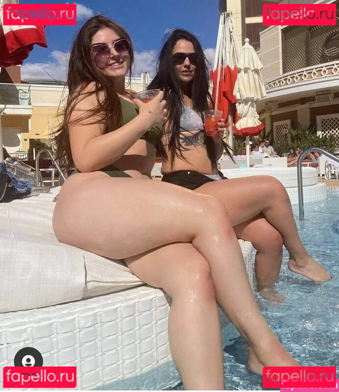 Zeldah Nude Onlyfans Photo 3
