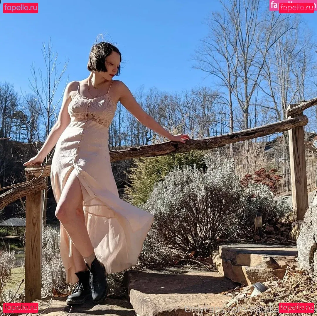 nataliagreyfree Onlyfans Photo Gallery 