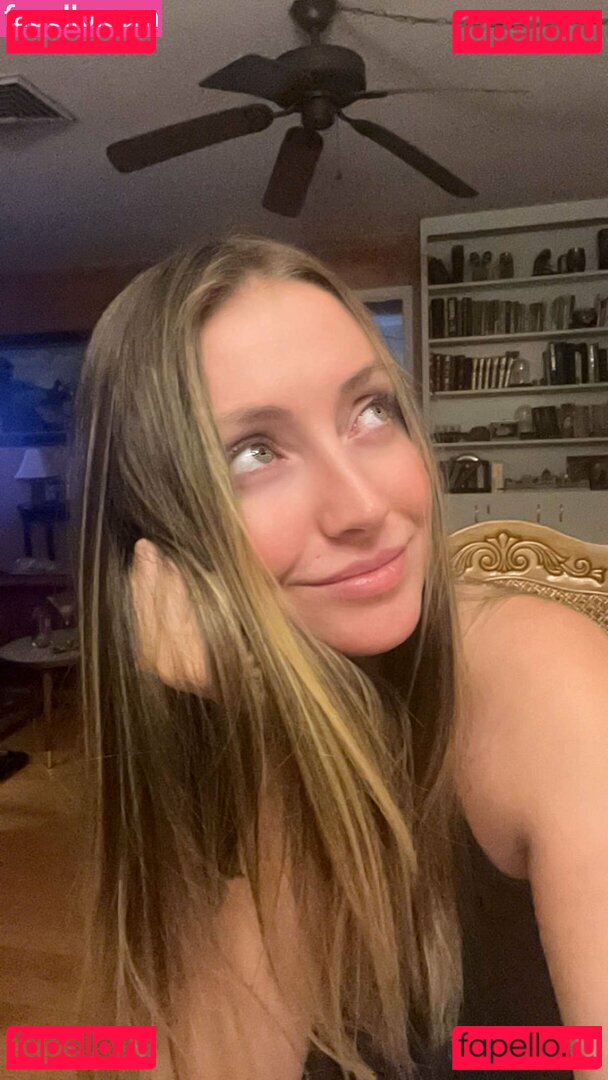 Gia Peach Nude Onlyfans Photo 7