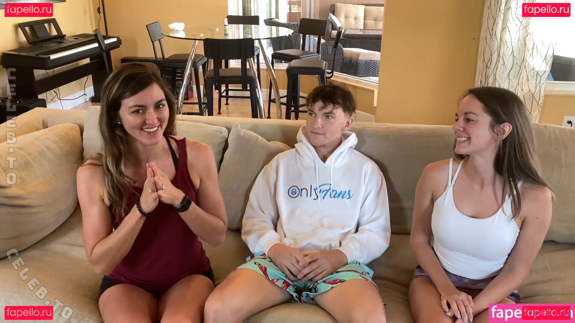PetiteChloeMae Nude Onlyfans Photo 25