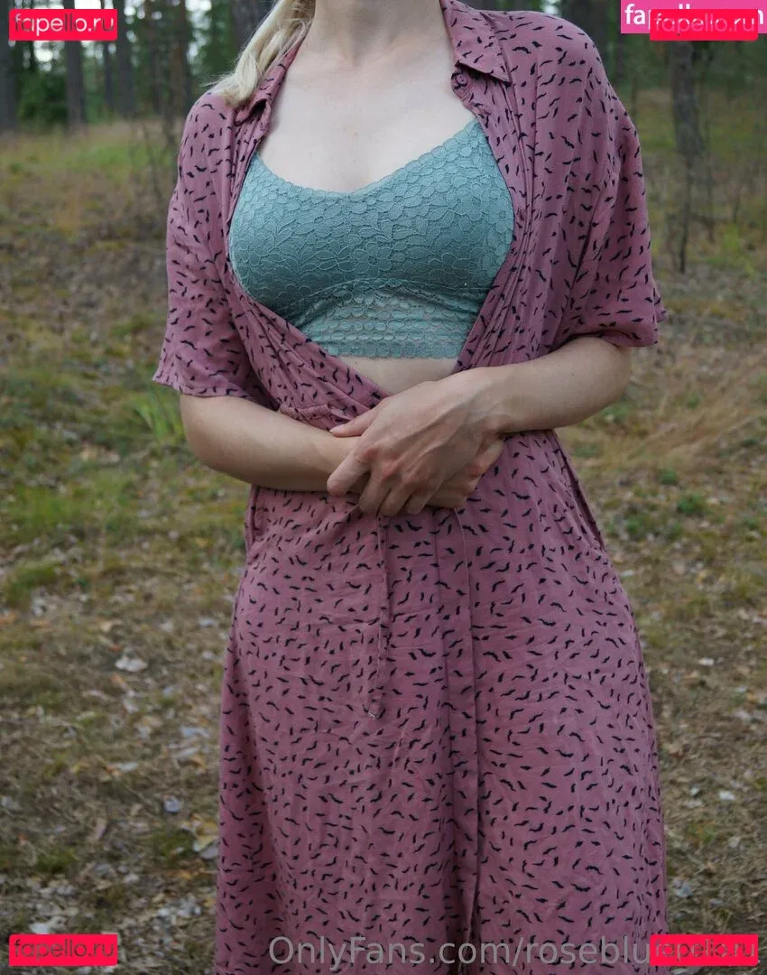 roseblue0101 Onlyfans Photo Gallery 